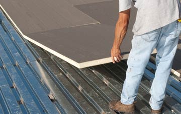 benefits of insulating Low Fulney flat roofing
